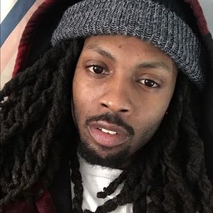 Meet your Posher, Deshawn